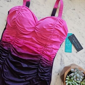 NWT Shape & Style By Aqua Green Medium Tummy Control Full Coverage Swimsuit 12